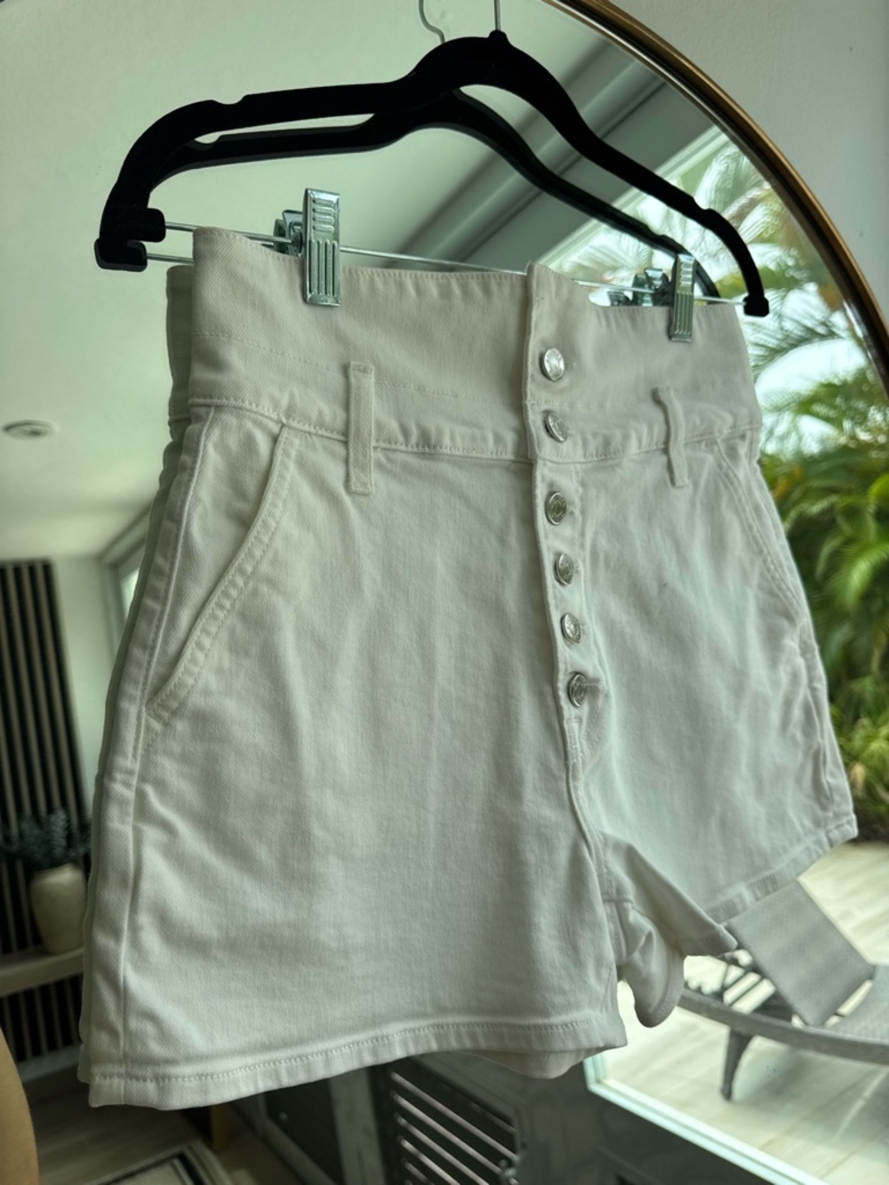 GRLFRND ‘Brynn’ High Rise Button Fly Paperbag Shorts - White - Cotton (Size26)